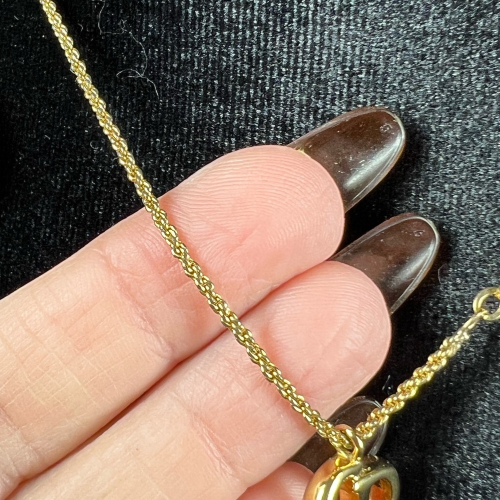 Christian Dior CD Logo Pendant Necklace Gold EUC Collector's Item - Vintage - Picture 10 of 10
